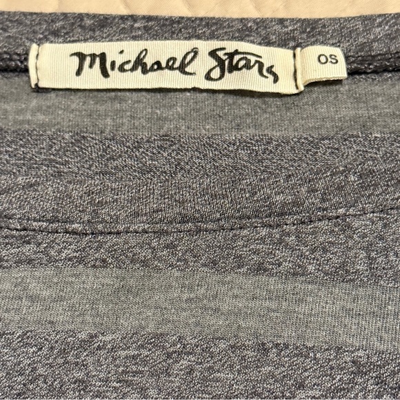 💥𝗠𝗜𝗖𝗛𝗔𝗘𝗟 𝗦𝗧𝗔𝗥𝗦 𝗚𝗥𝗔𝗬 𝗦𝗧𝗥𝗜𝗣𝗘𝗗 𝗣𝗢𝗖𝗞𝗘𝗧 𝗧𝗘𝗘 - Picture 2 of 6